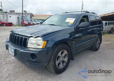 2007 Jeep Grand Cherokee Laredo z USA, uszkodzony, nr VIN 1J8GR48K67C639499
